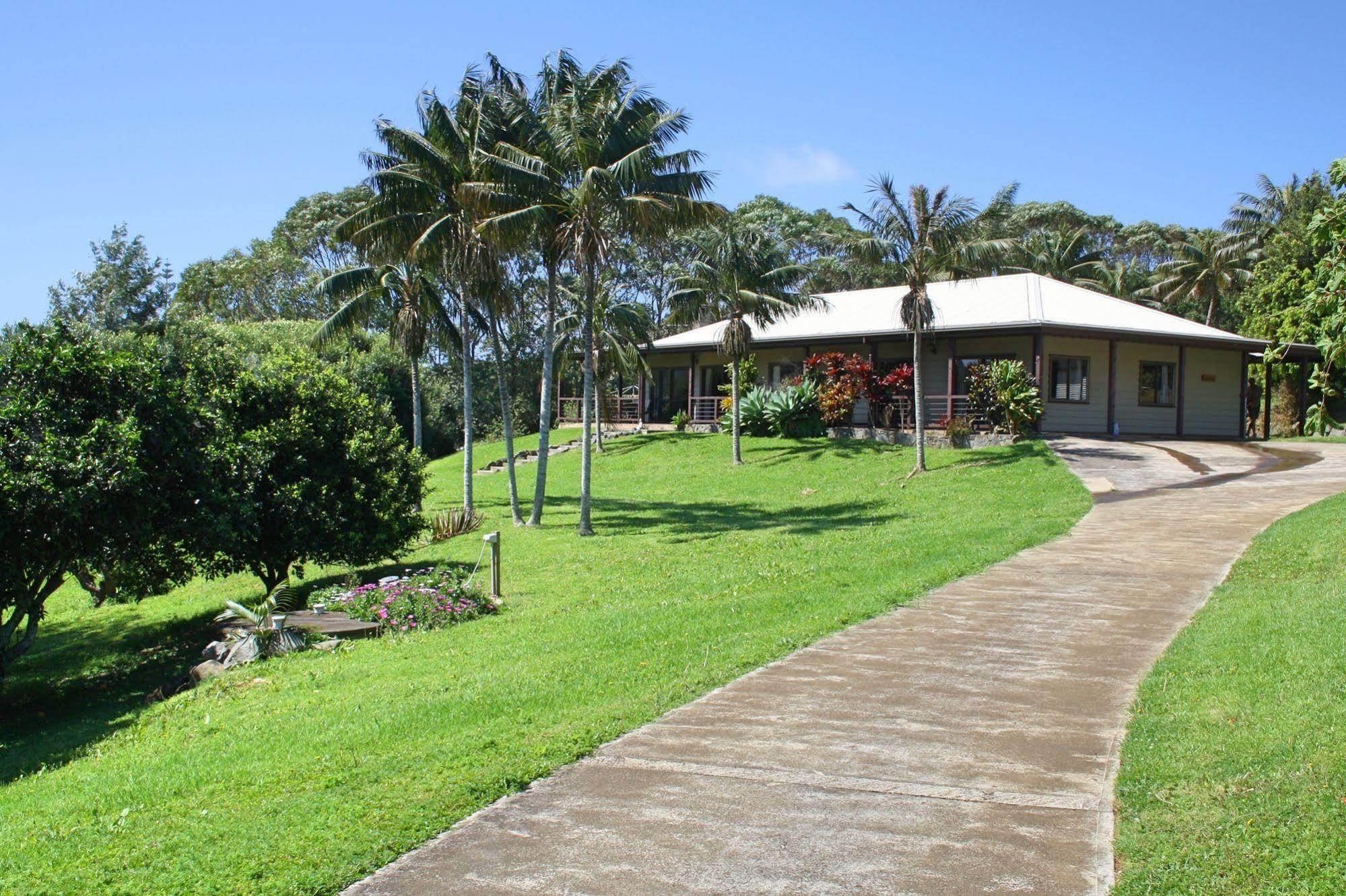 Готель Tau Gardens Norfolk Island Екстер'єр фото